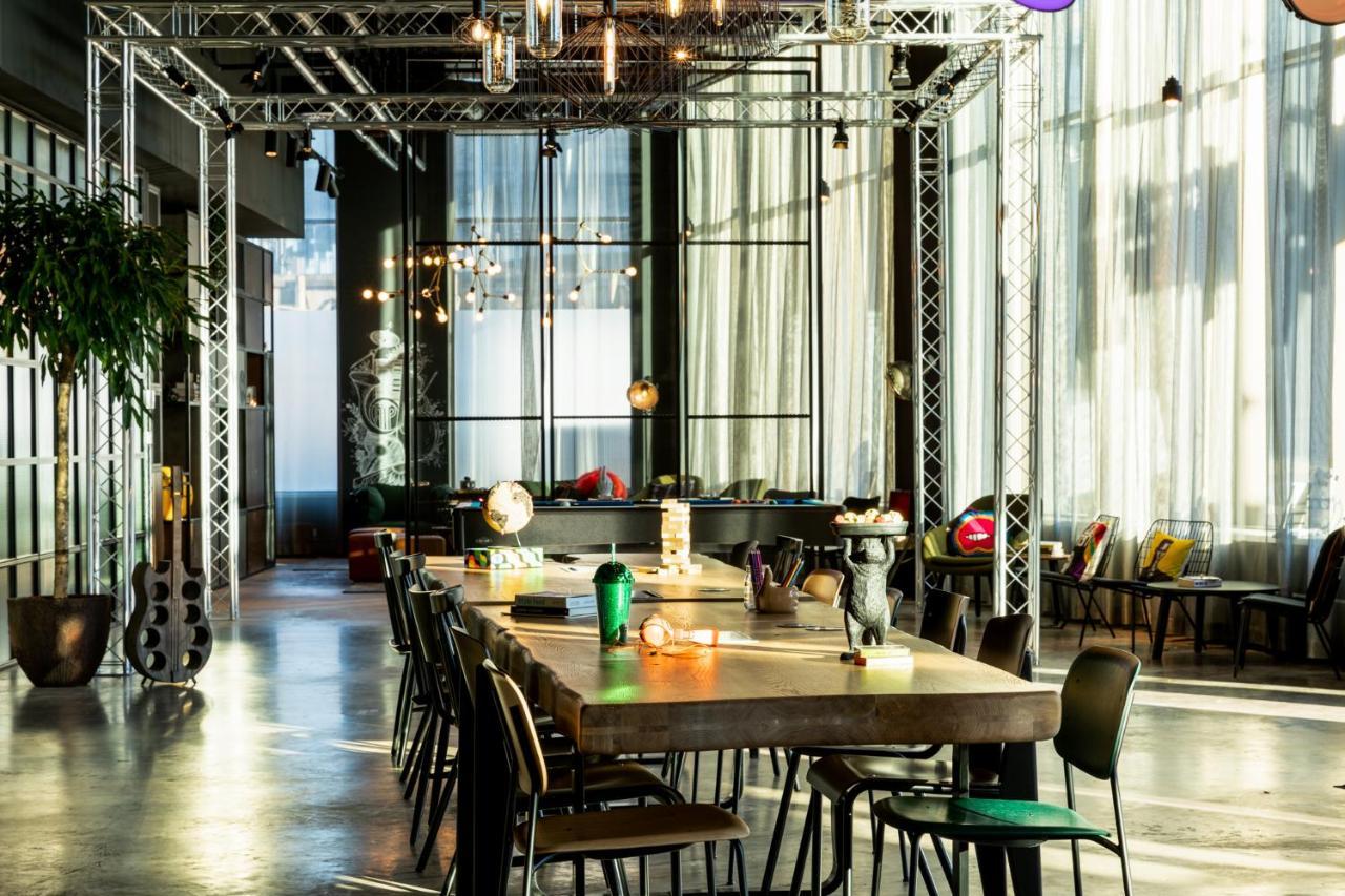 Moxy Glasgow Sec 외부 사진