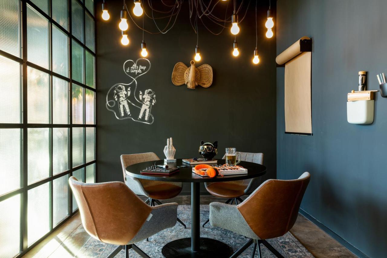 Moxy Glasgow Sec 외부 사진