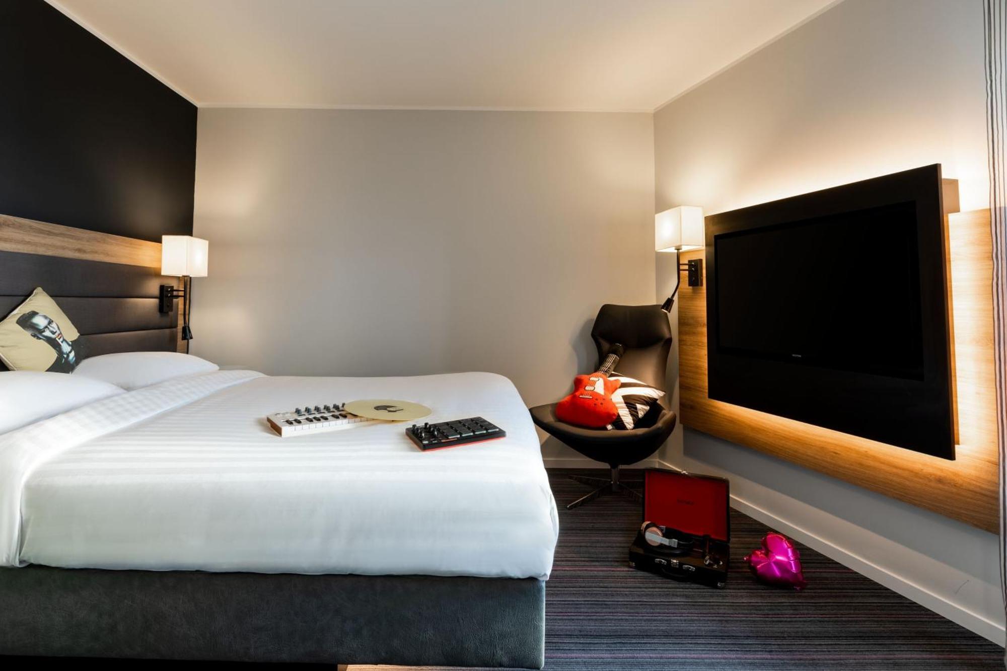 Moxy Glasgow Sec 외부 사진
