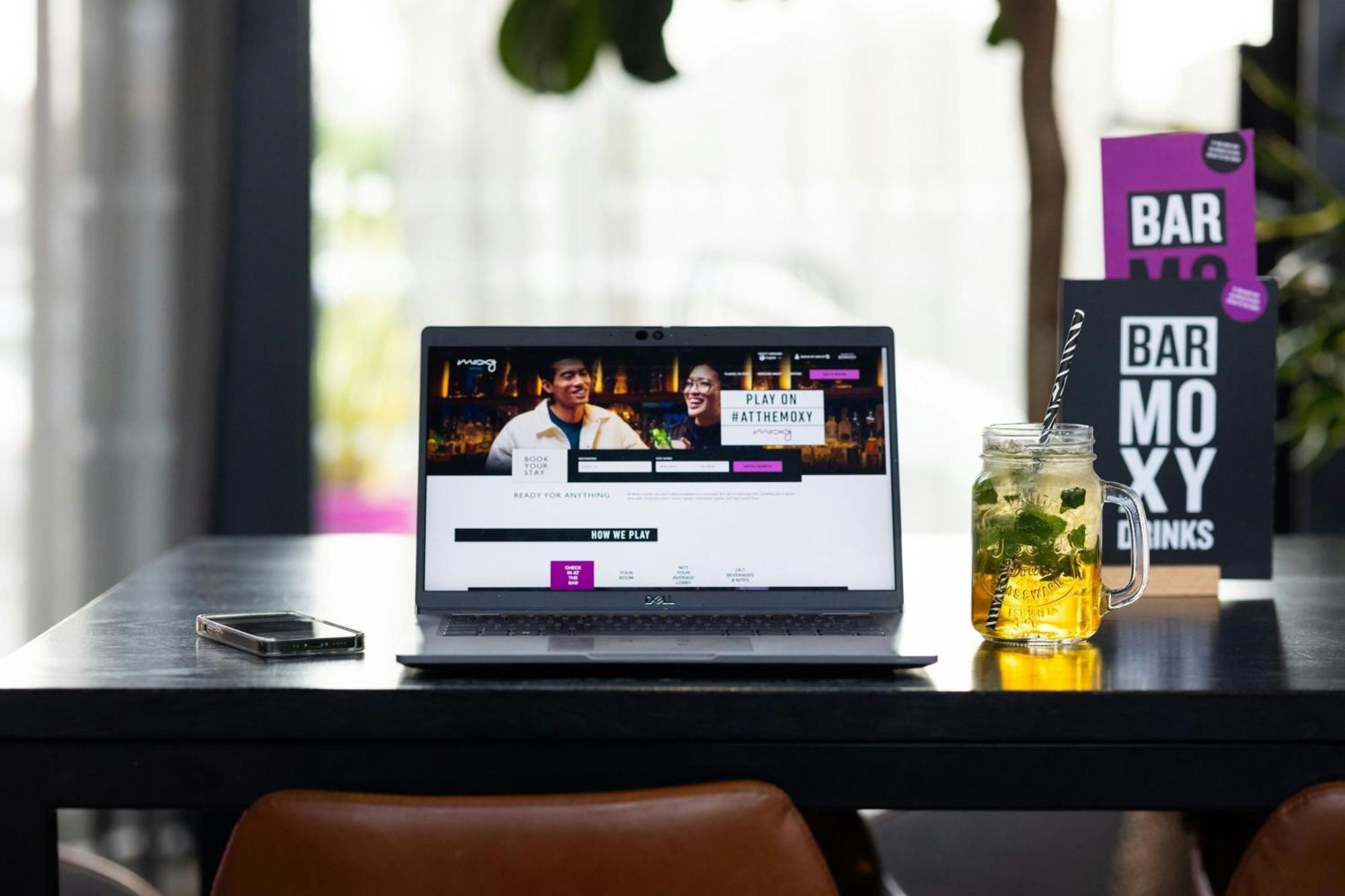 Moxy Glasgow Sec 외부 사진